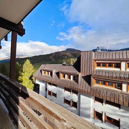 Hostdomus - Il Cerbiatto Apartment Sestriere Luaran gambar